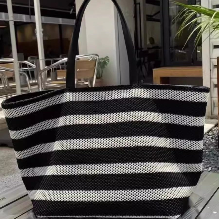 Chic Black and White Striped Tote Bag – Woven Large-Capacity Shoulder Bag for Women, Perfect Light Vacation & Shopping Tote Bag